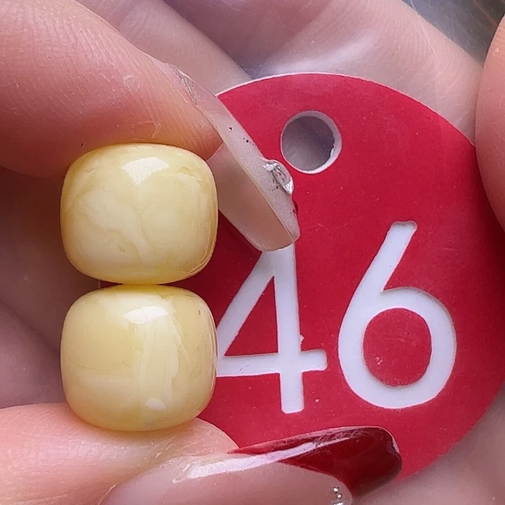 蜜蜡未镶嵌珠宝奇石10.8mm白蜡老型