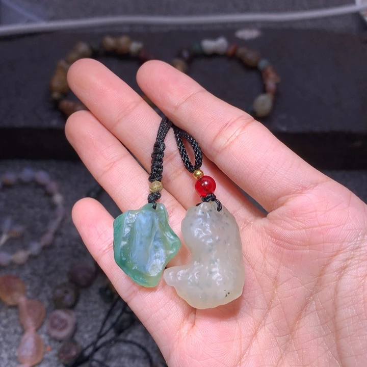 玛瑙/玉髓未镶嵌珠宝半成品m****l