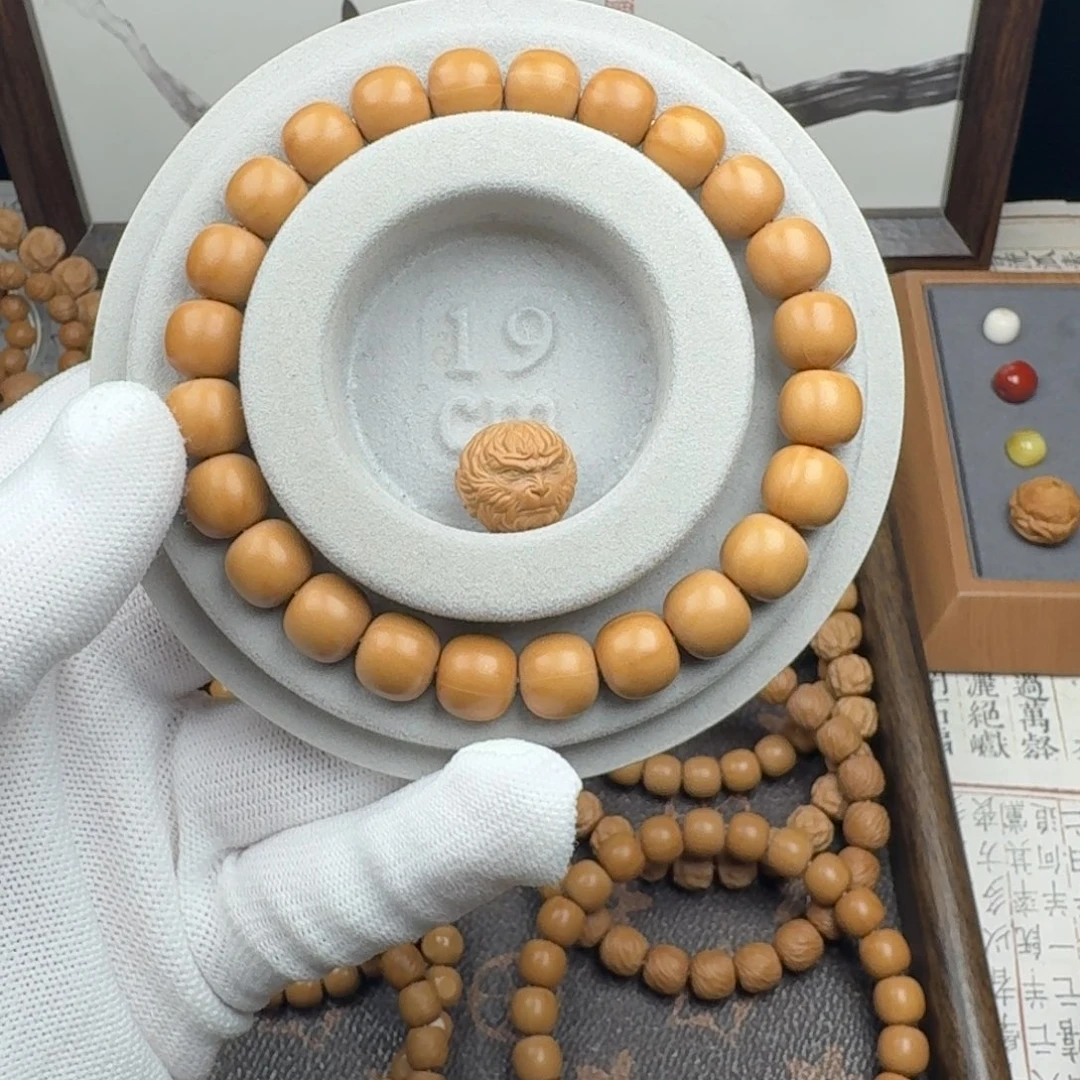 吊坠猴头核桃亚光老型➕单颗