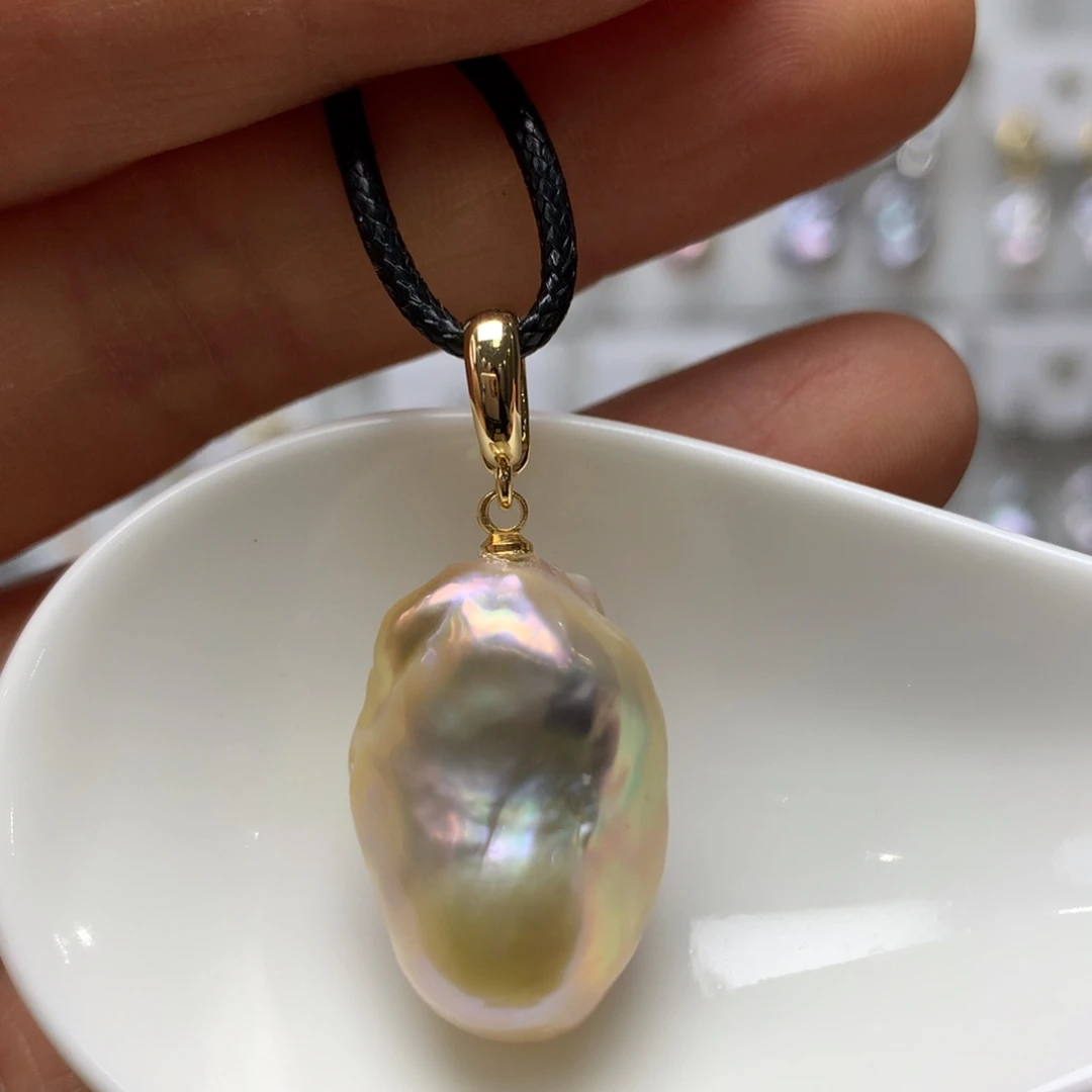 未镶嵌淡水珍珠颈饰