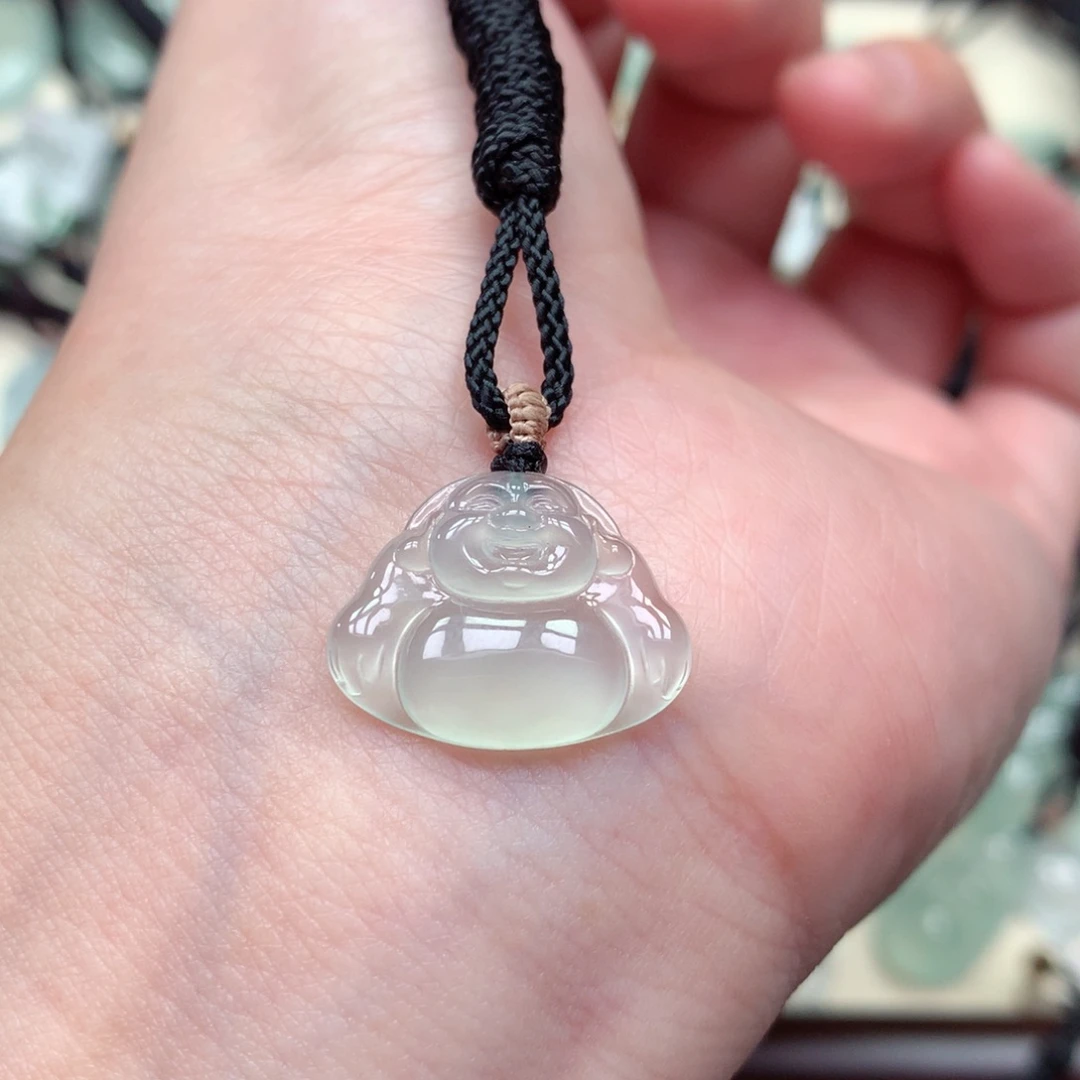 翡翠未镶嵌颈饰佛公