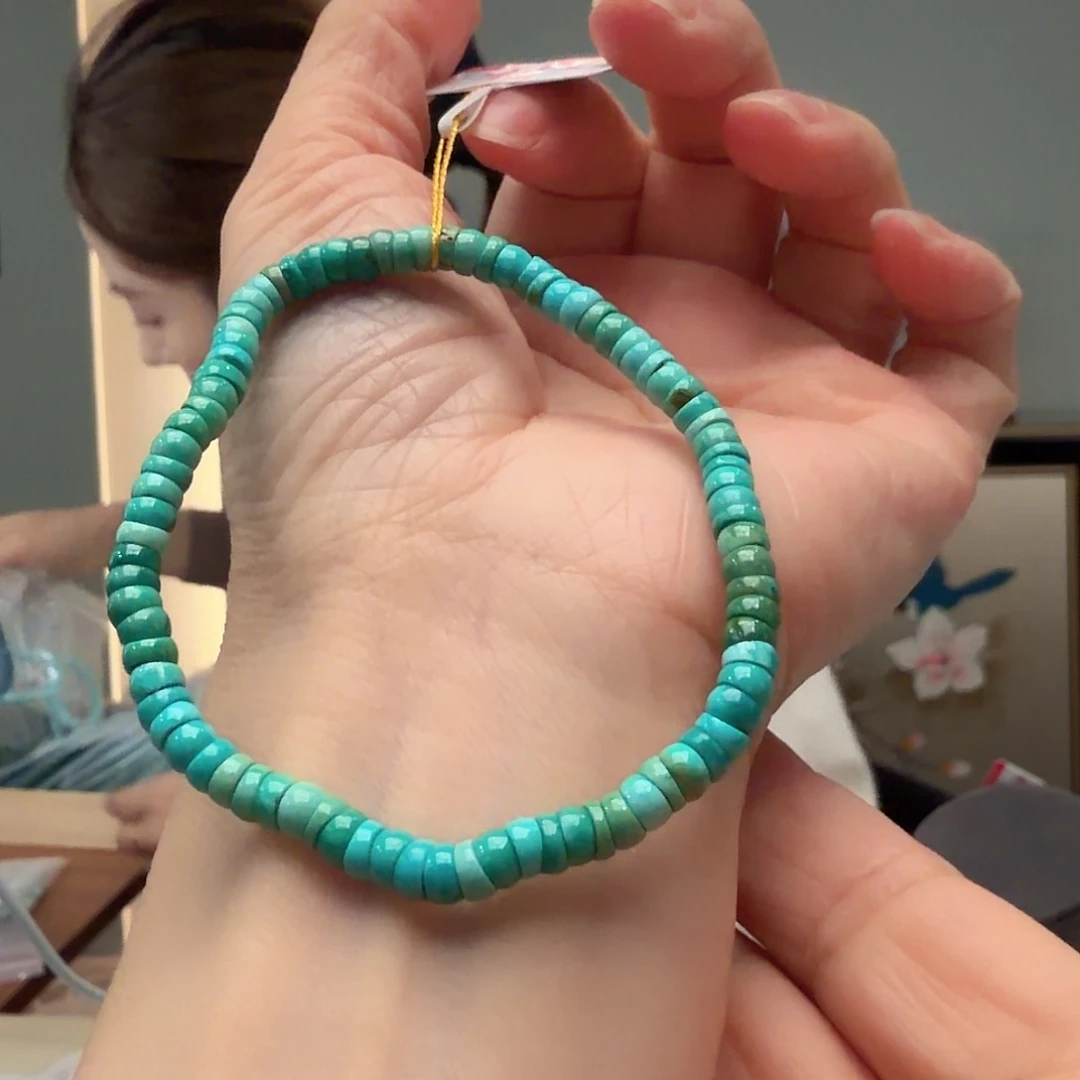 绿松石未镶嵌颈饰