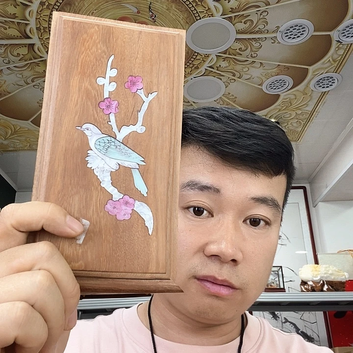大叶紫檀（黑酸枝木类）10000