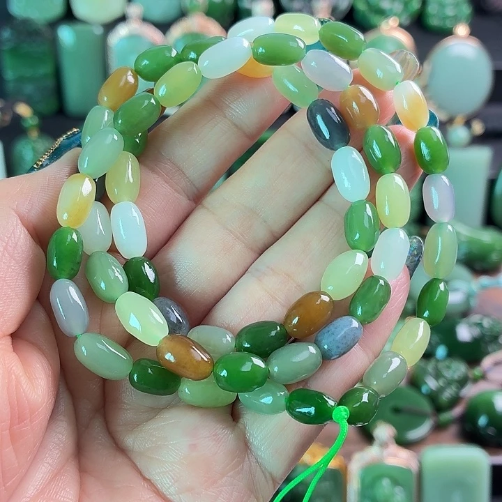 和田玉未镶嵌项链