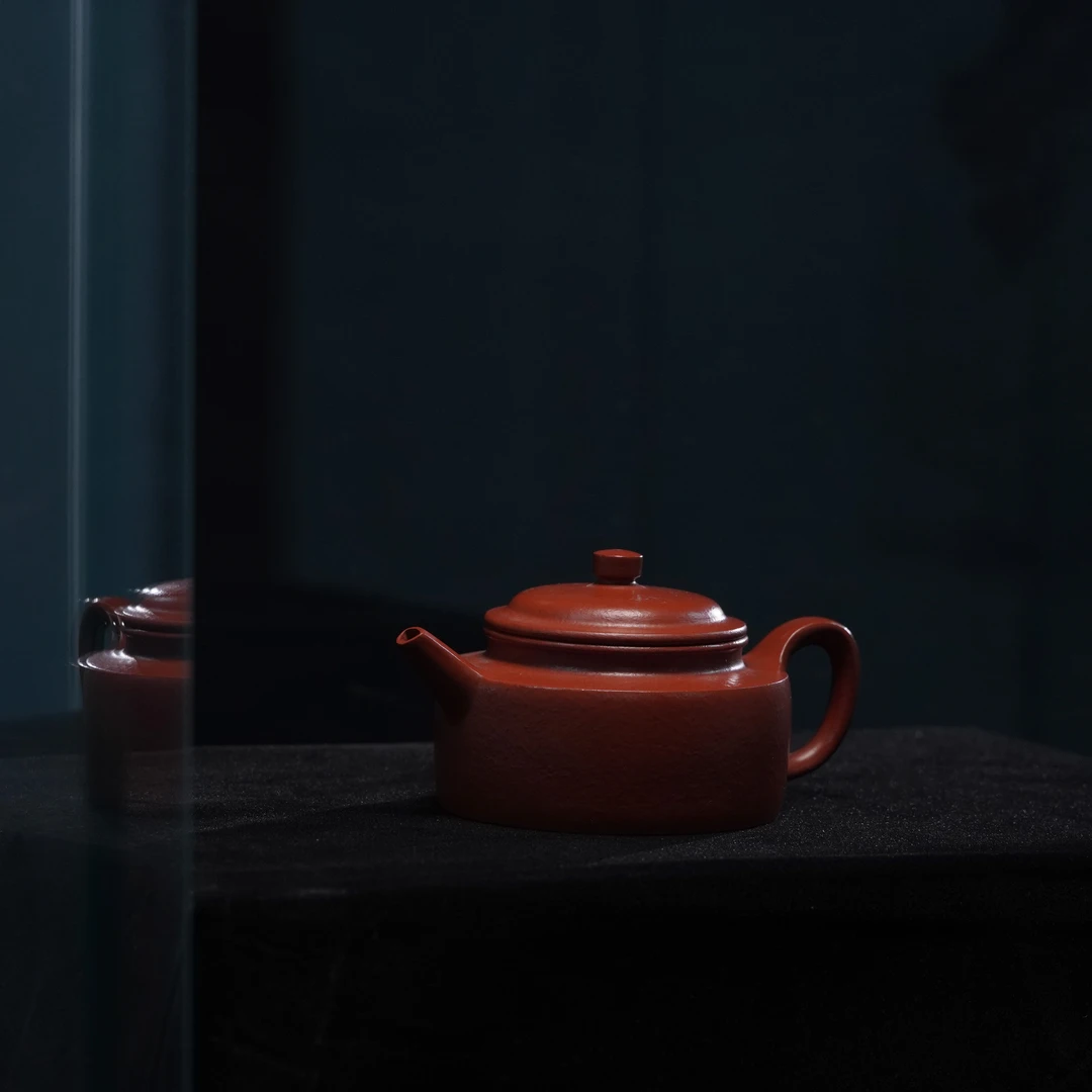 lot.20810 范双元 大红袍矮德钟壶 170cc