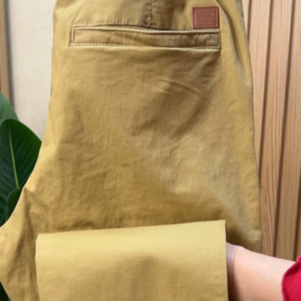 春季新款休闲百搭纯色小直脚裤