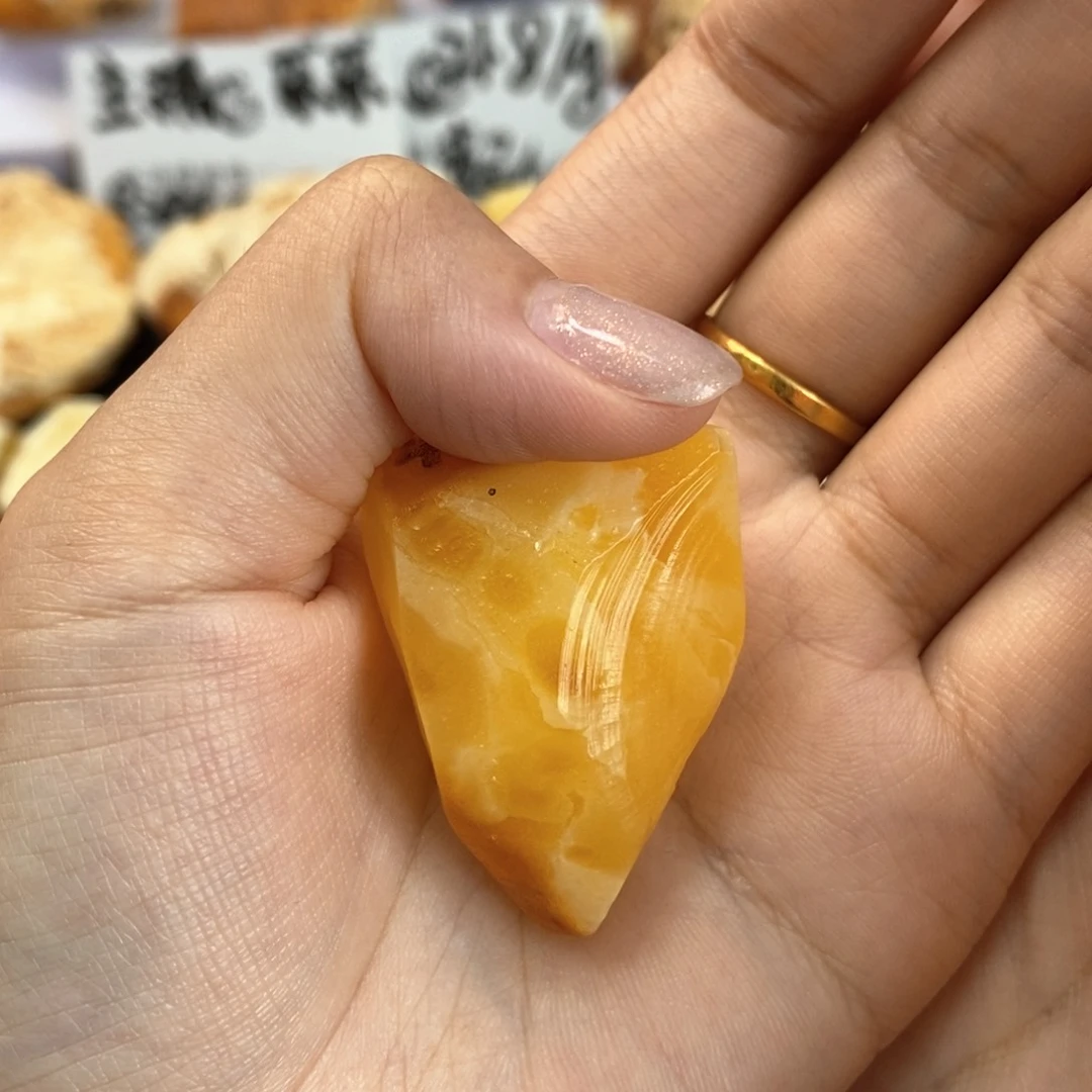 定制琥珀未镶嵌?****n蜜蜡