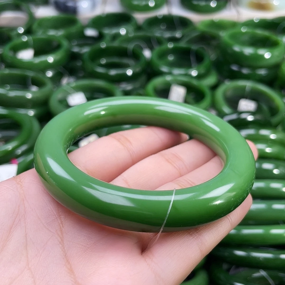 未镶嵌手镯和田玉（碧玉）