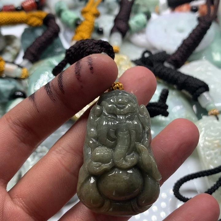 颈饰未镶嵌翡翠保真天然a货翡翠