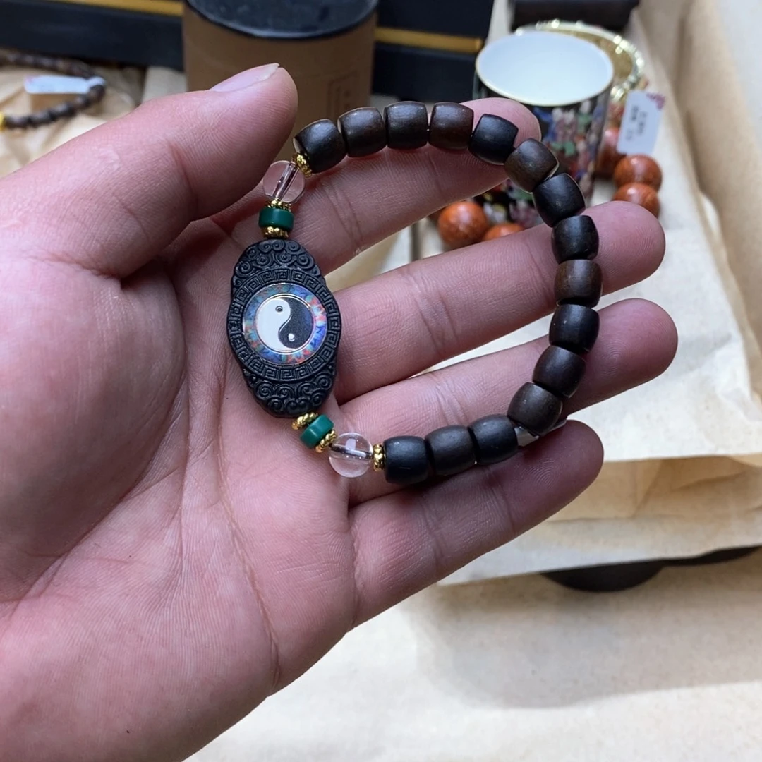 大叶紫檀（黑酸枝木类）