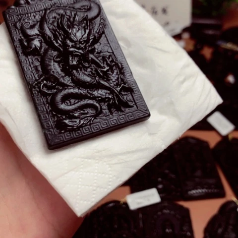 顶**顶天然缅甸a货钢琴黑挂件