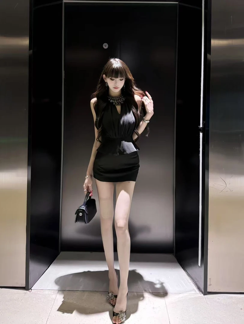 【精选优品】辣妹高腰修身包臀裙镂空显瘦时尚套装251014