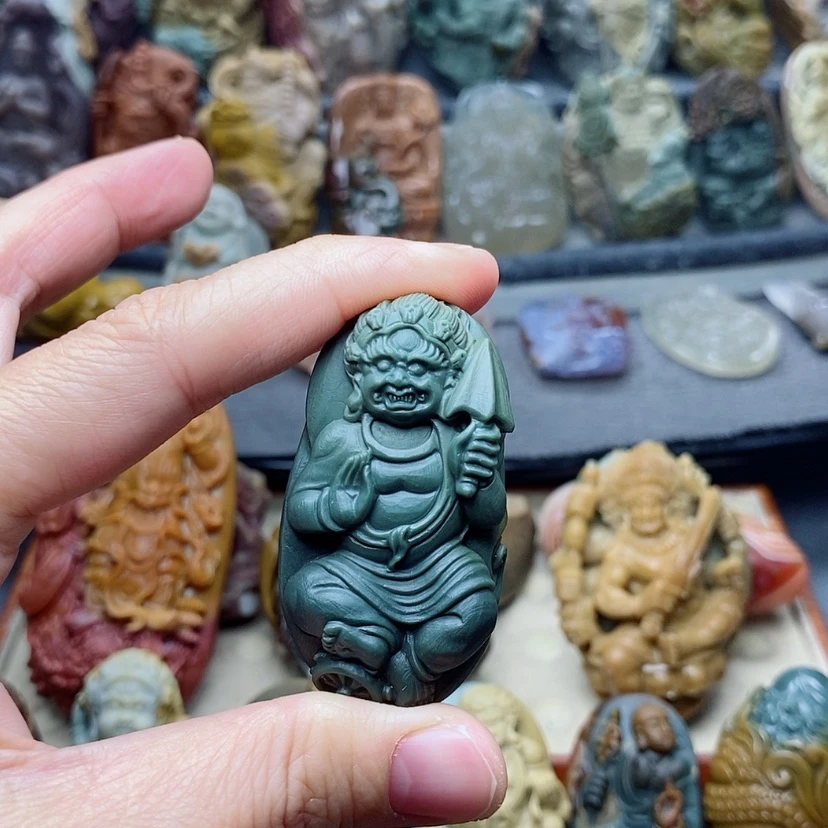 【闪购商品】定制石英质玉吊坠未镶嵌