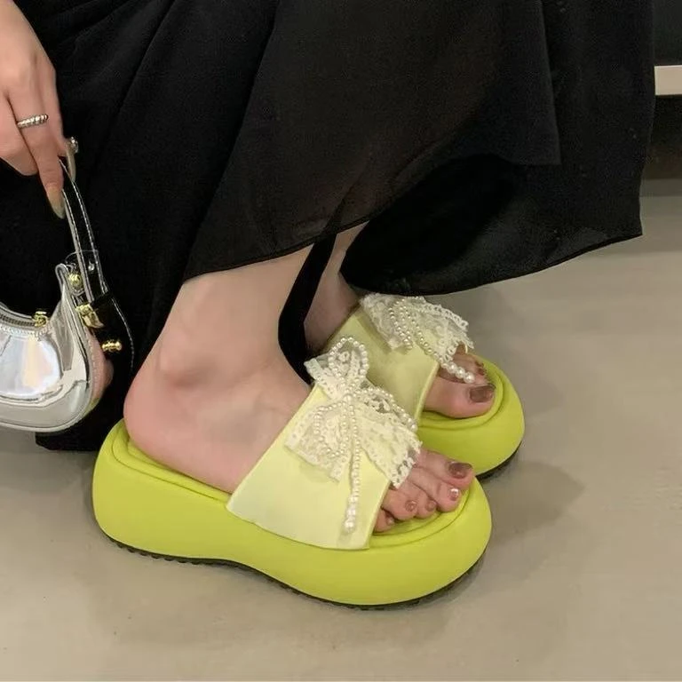 C5778 绿色  夏季时尚2025新款厚底露趾时装拖鞋