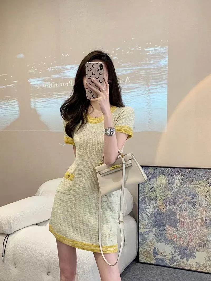 哥哥黄色套头连衣裙-C054