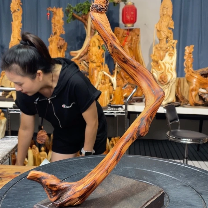 柏木（崖柏）随型摆件