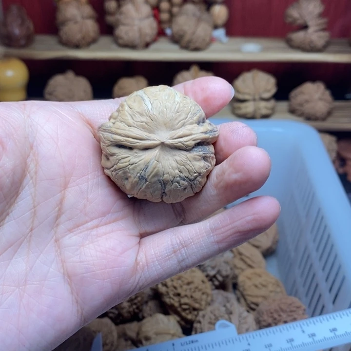 S***n文玩核桃把件尺寸