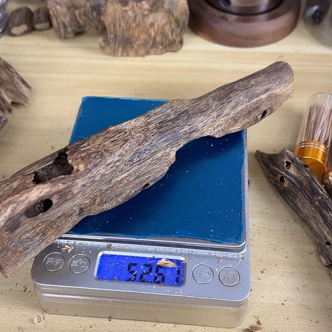 香料绿奇楠虫漏52克白棋