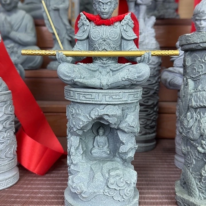 石材悟空佛窟披风