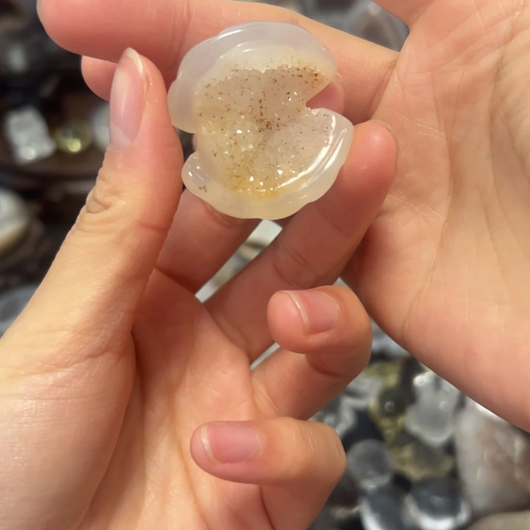 玛瑙/玉髓未镶嵌珠宝半成品