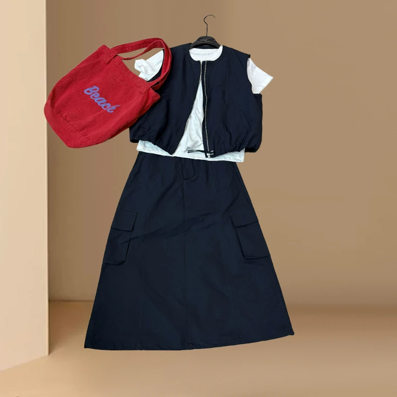 藏青色工装风休闲时尚套装女夏2025新款独特T恤马甲半身裙三件套