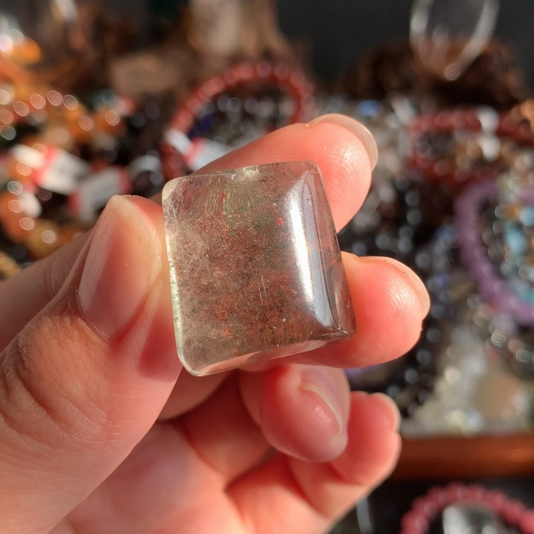 水晶吊坠(赠链)未镶嵌