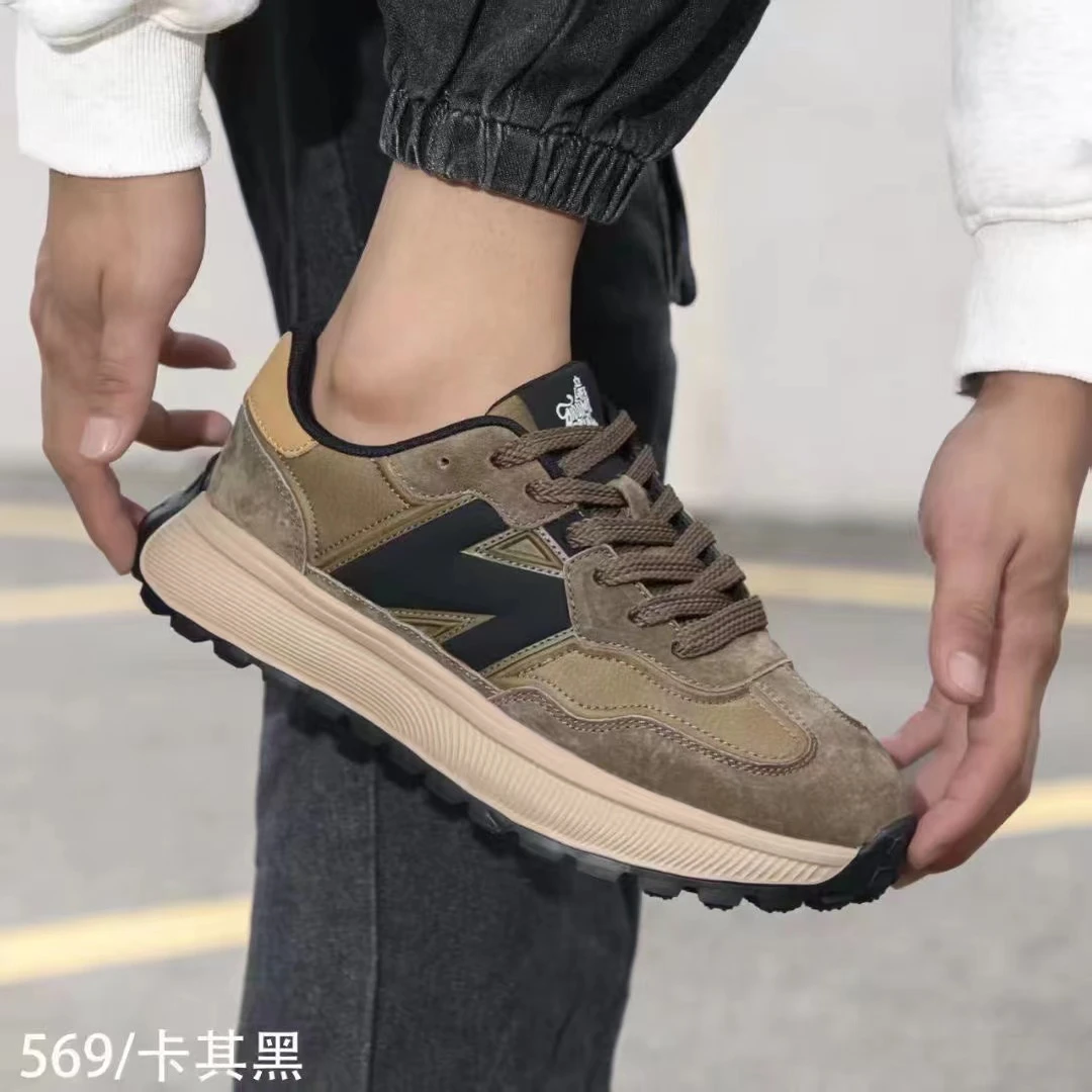 秋冬新款时尚休闲透气防滑耐磨运动百搭皮面潮男鞋男款潮流569