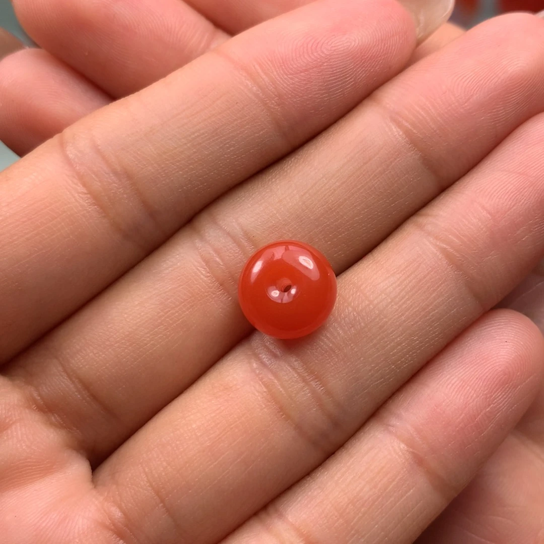 未镶嵌扣子南红玛瑙雷