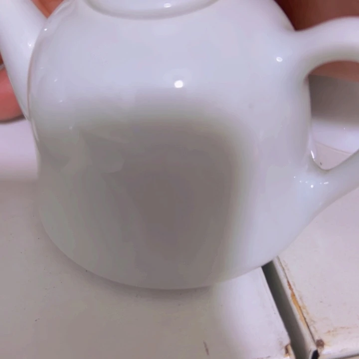 同***金杯景德镇陶瓷白白色湖