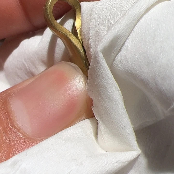 M***e玻璃颈饰在这里的时候