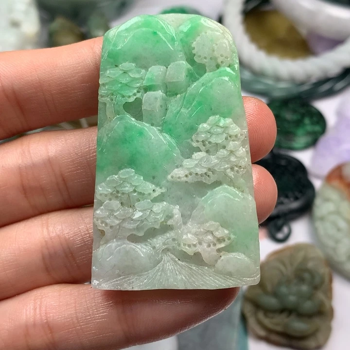 定制翡翠未镶嵌翡翠