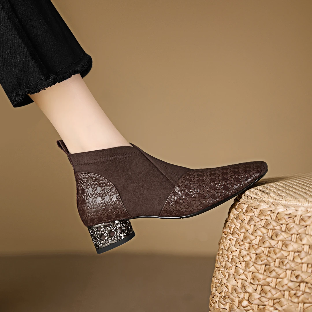 小众设计款短鞋2025秋方头真皮印花拼接通勤百搭复古风时装单靴女