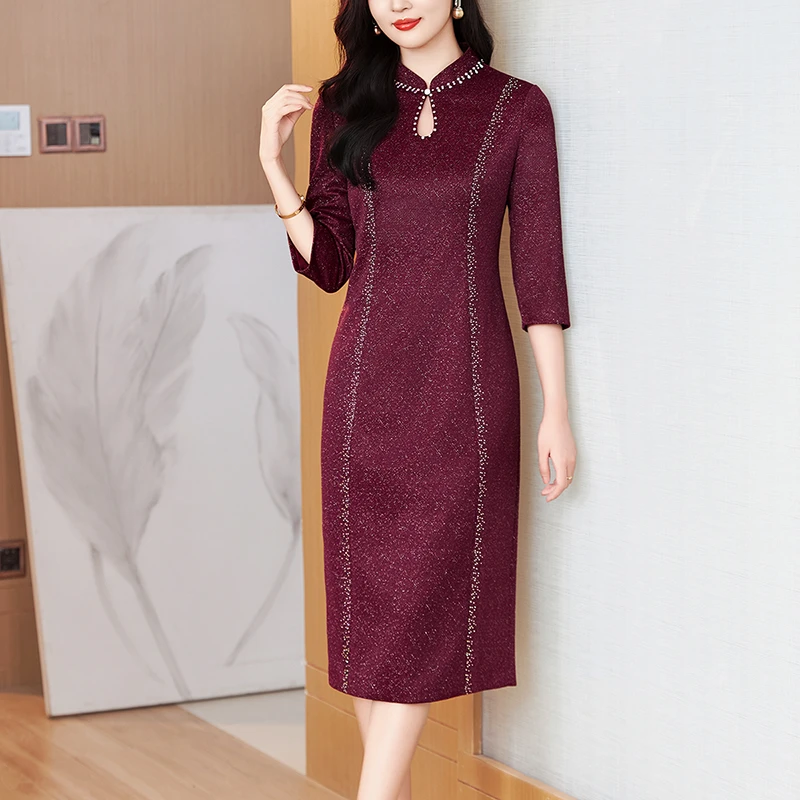 酒红色喜婆婆婚宴装连衣裙女2025春秋新款轻奢妈妈装包臀礼服旗袍