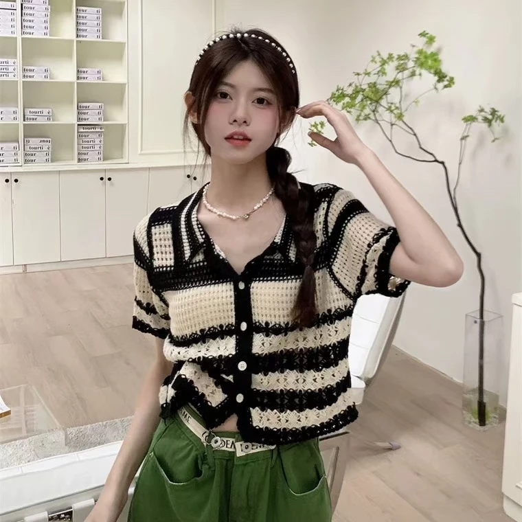 镂空polo领正肩条纹短袖t恤女夏季钩花短款冰丝针织开衫高腰上衣