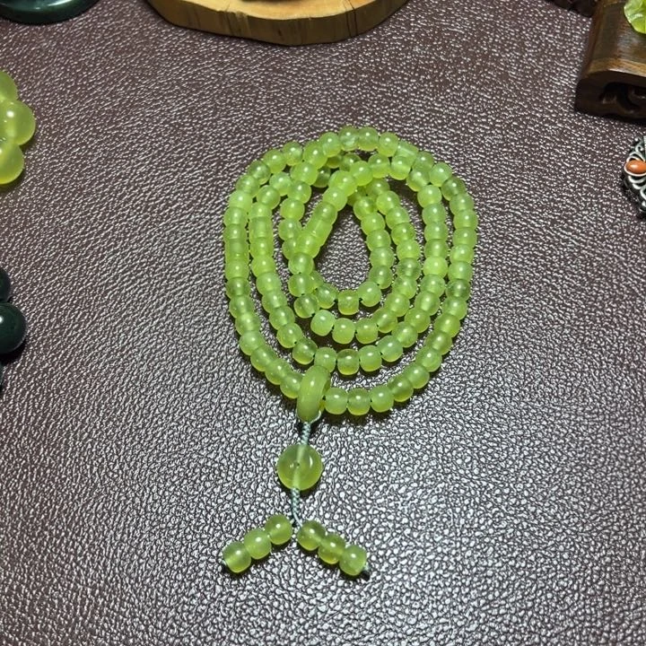 未镶嵌蛇纹石玉手链