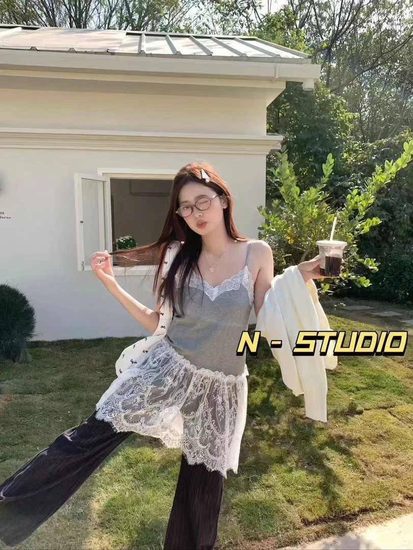 春季新款韩系甜美时尚百搭针织蕾丝拼接吊带裙2839