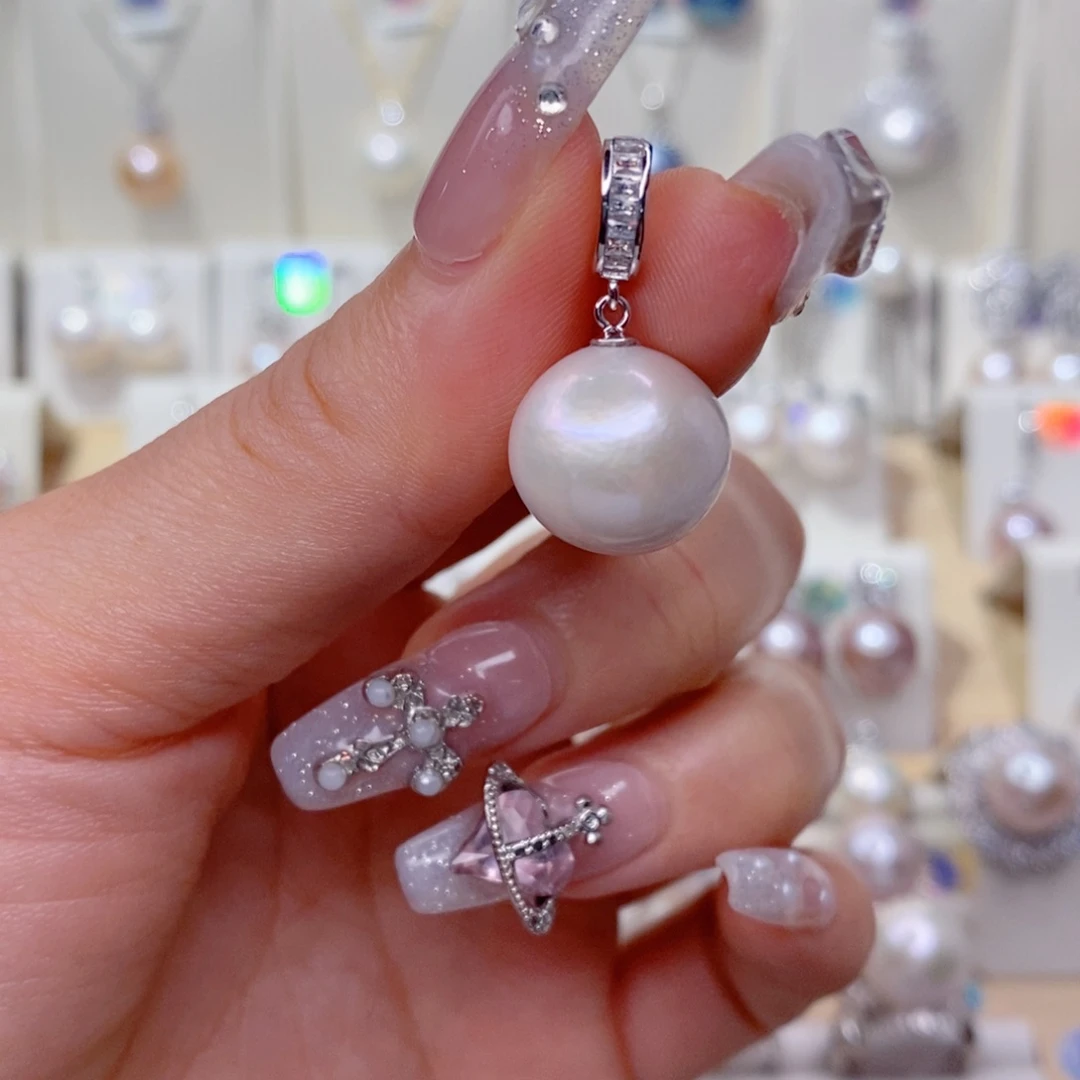 淡水珍珠银S925镶嵌吊坠(赠链)