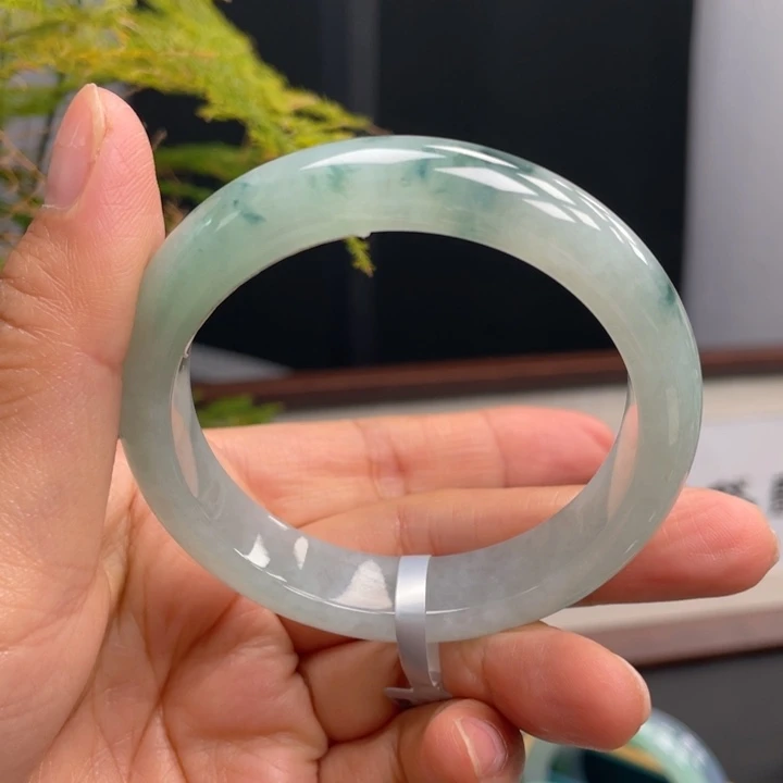 未镶嵌手镯翡翠缅甸翡翠