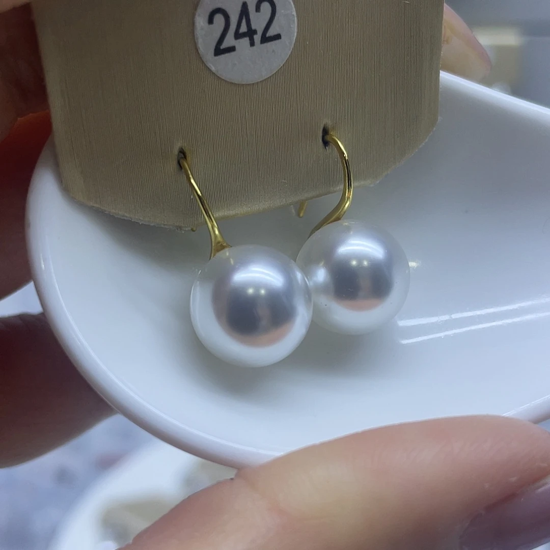 银S925镶嵌淡水珍珠耳饰