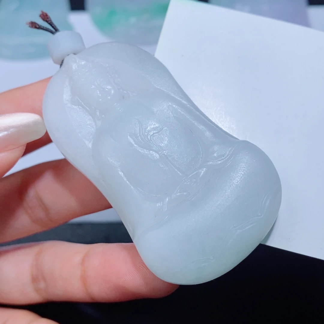 定制翡翠未镶嵌吊坠
