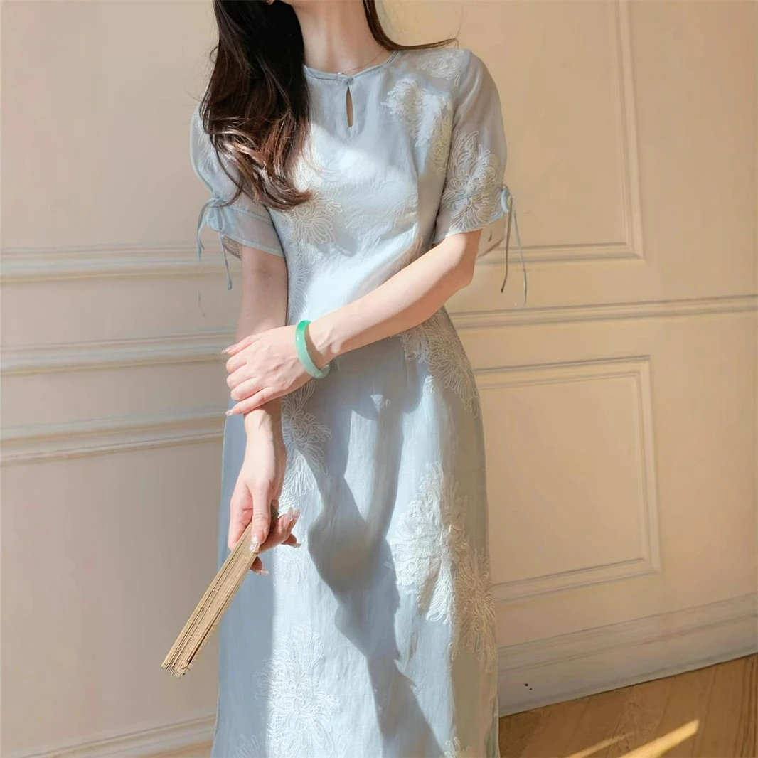2025款新中式蓝色国风蕾丝气质盘扣收腰长款改良旗袍小个子连衣裙