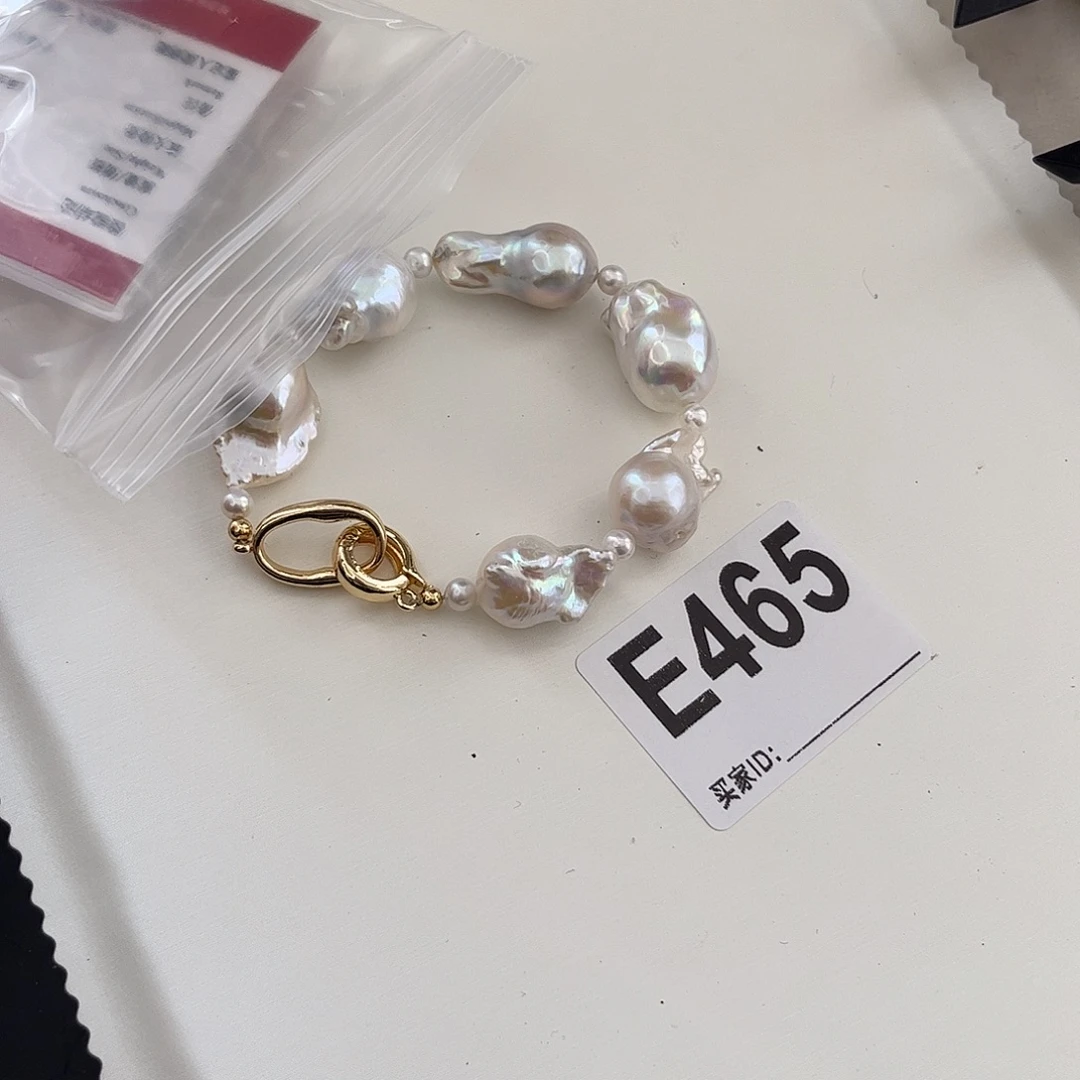 淡水珍珠合金耳饰