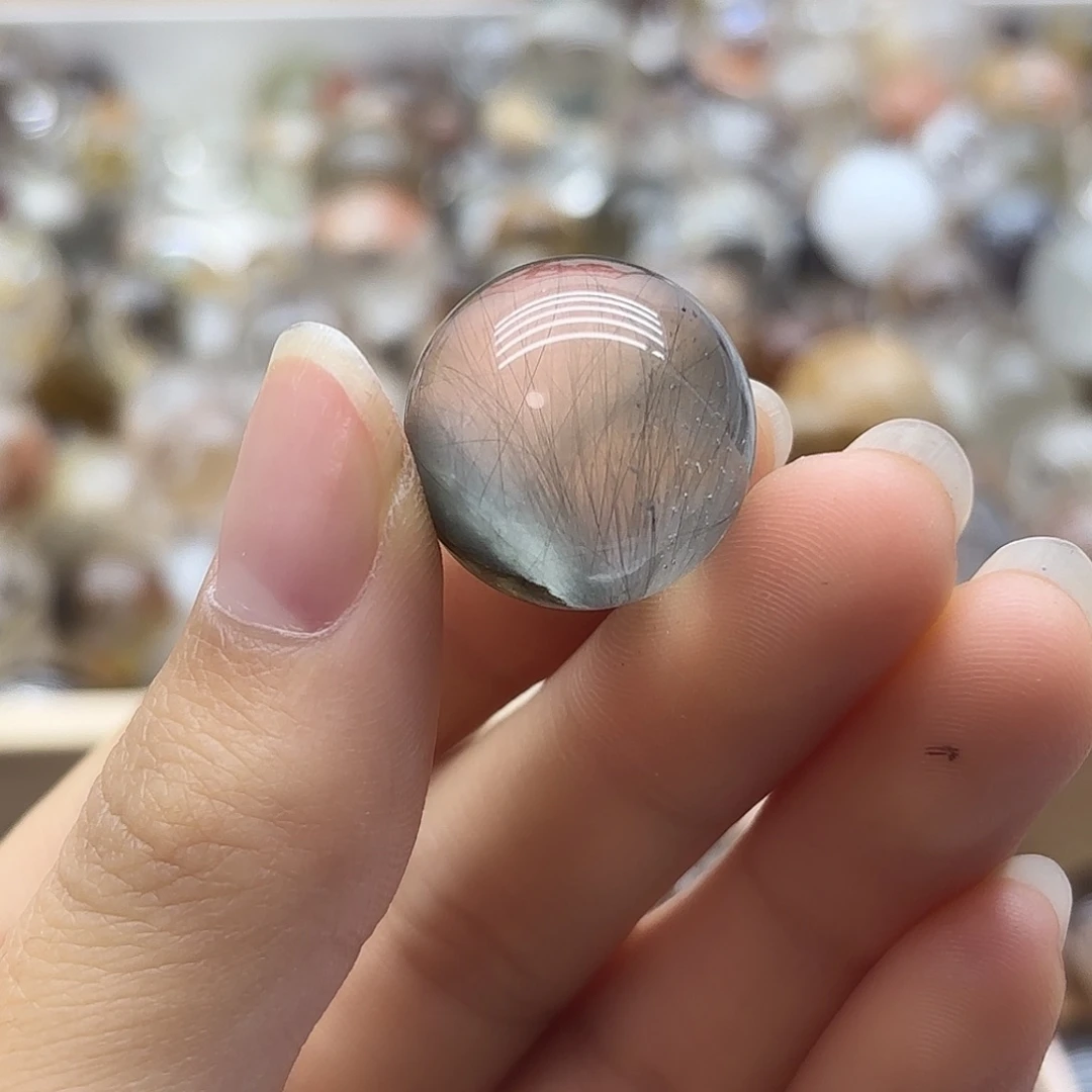 A***粒水晶未镶嵌珠宝半成品961