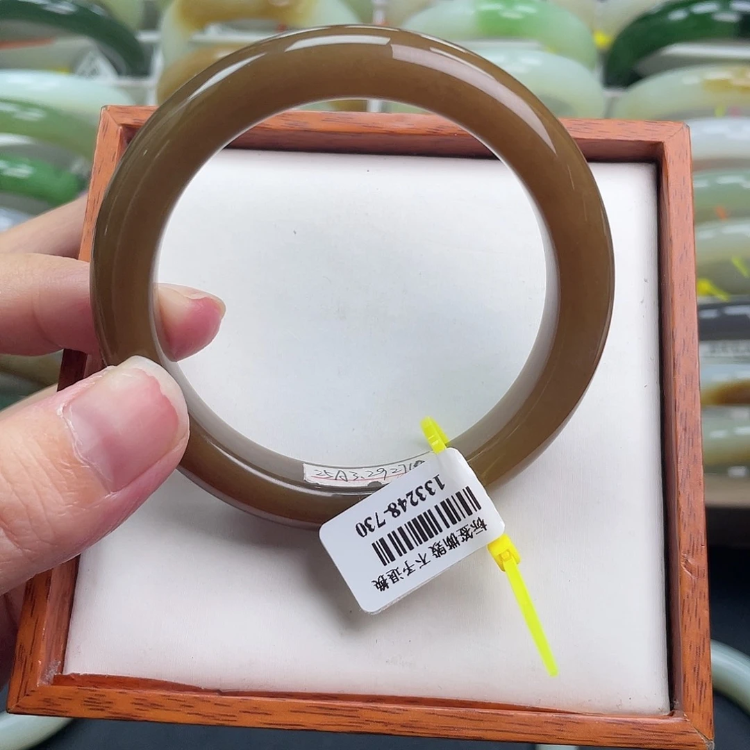 【闪购商品】未镶嵌手镯和田玉25 5657