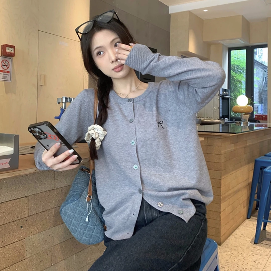 Y0008温柔蝴蝶结刺绣圆领针织开衫女春款软糯外穿内搭外套#9016