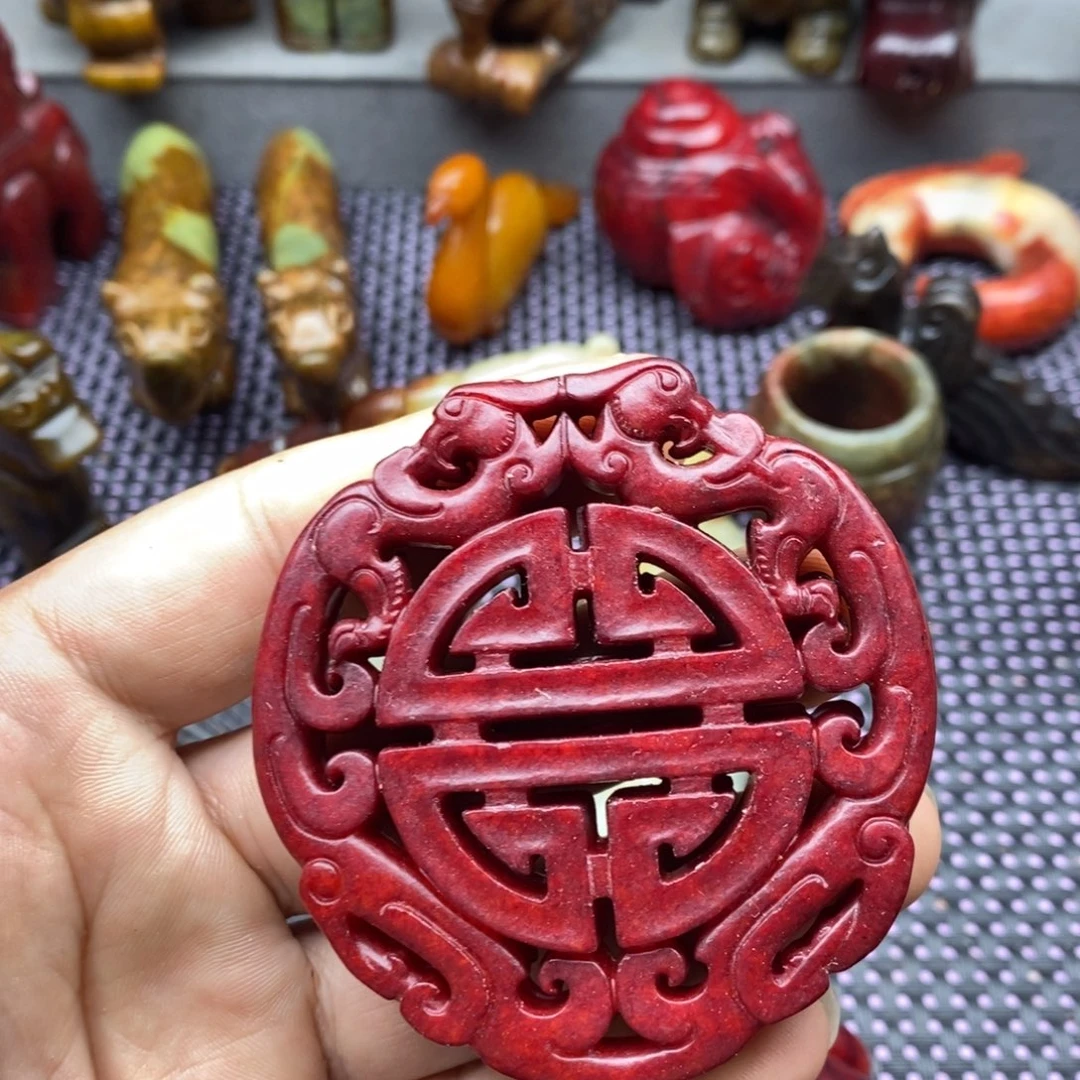 蛇纹石玉未镶嵌颈饰