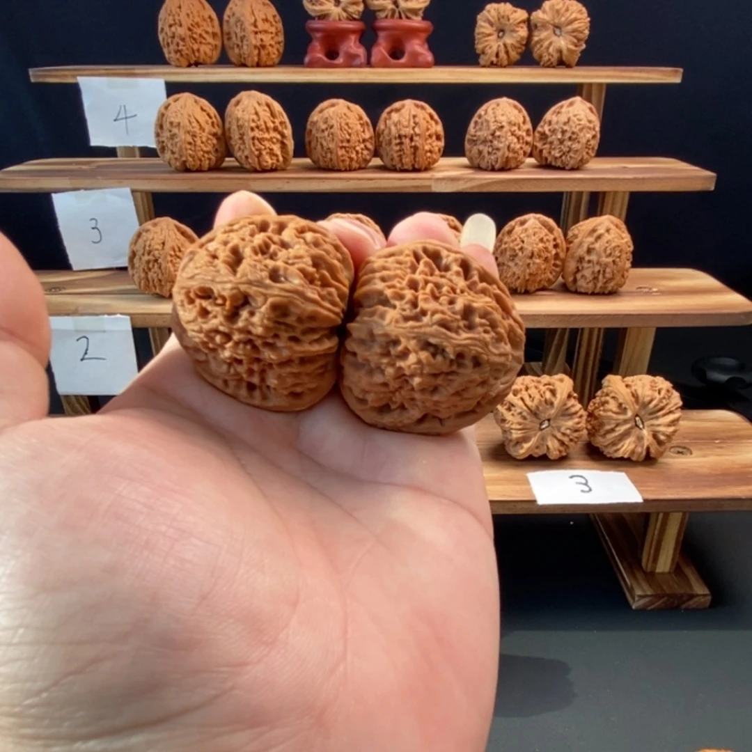 把件桃核南疆石拉丝纹尺寸39