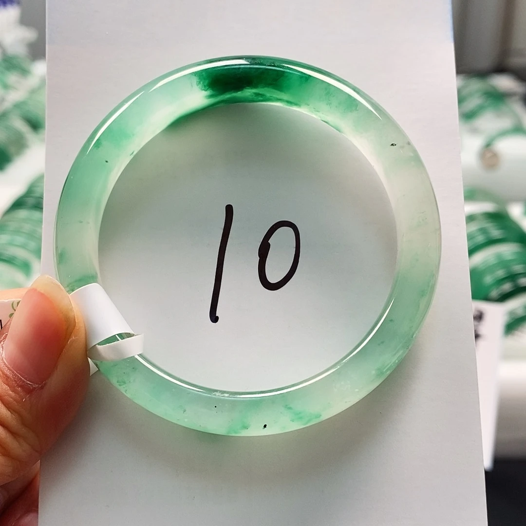 石英质玉未镶嵌手镯手镯