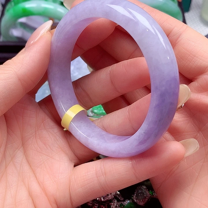 翡翠未镶嵌手镯翡翠