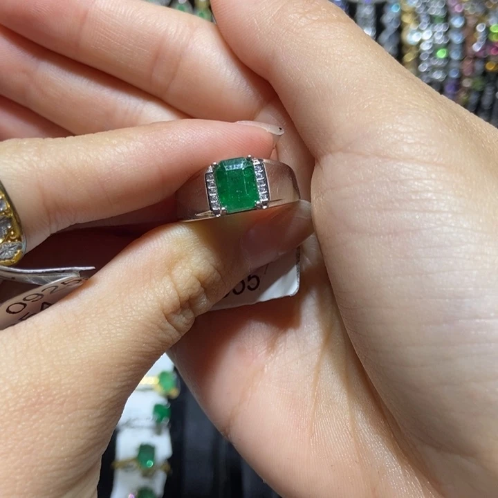 祖母绿戒指银S925镶嵌